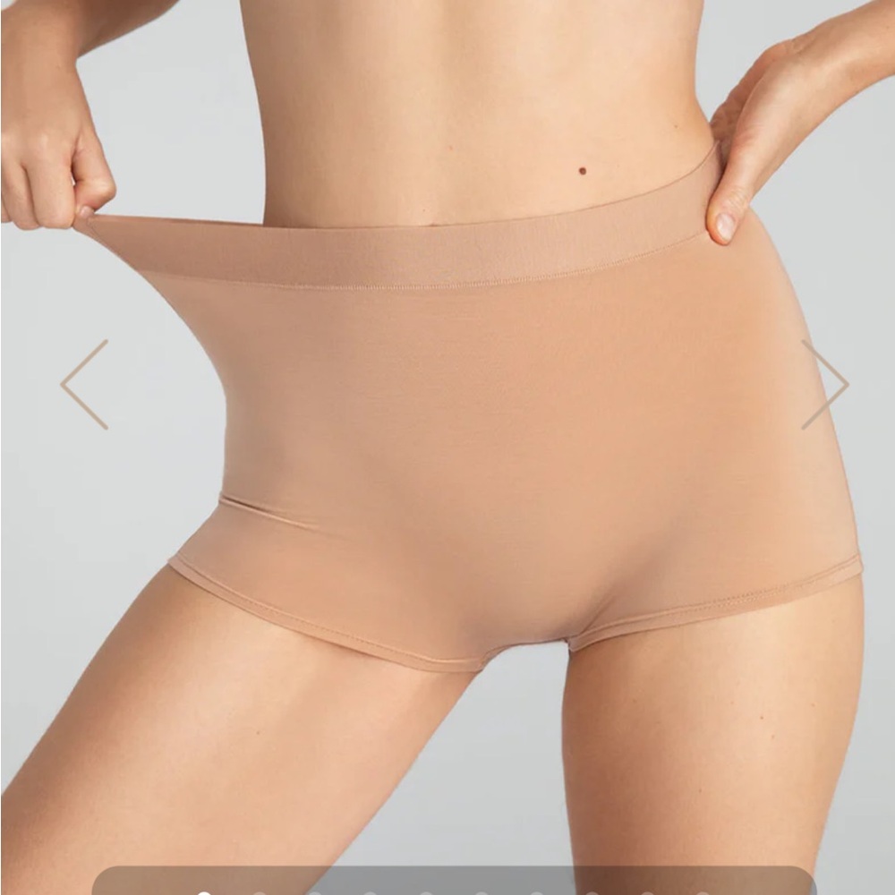 Seamless Nude High-Waist Briefs Honeylove BlissWear high rise boy short sand NWT